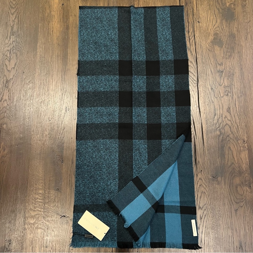 Burberry Half Mega Check Wool Scarf